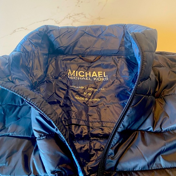 Michael Kors Packable down filled puffer bomber jacket, Mens size medium - Picture 9 of 16